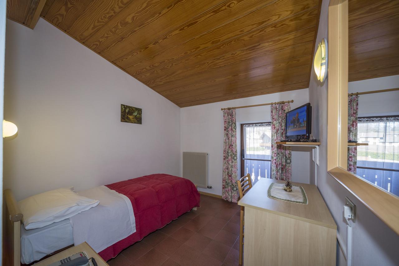 Hotel Trentino Folgaria Exterior photo